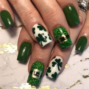 Lucky Clover Belt nails