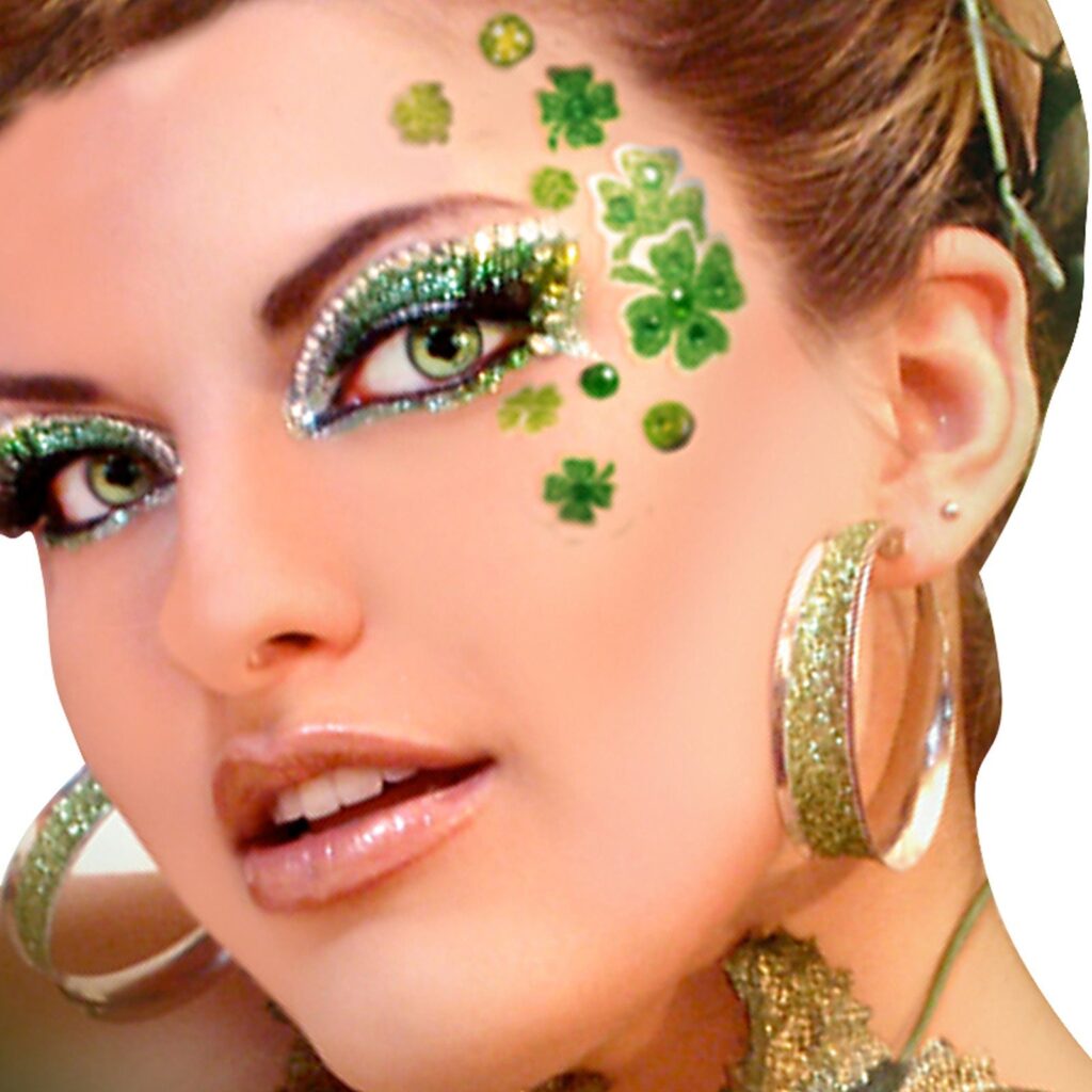 four leaf clover makeup look