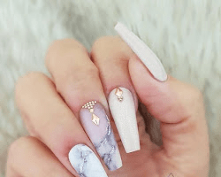 Marble nails birthday nail design