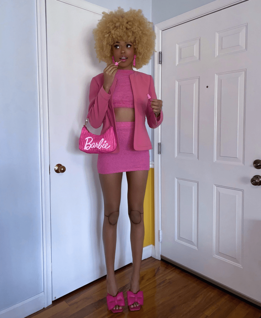 Shopping Barbie outfits