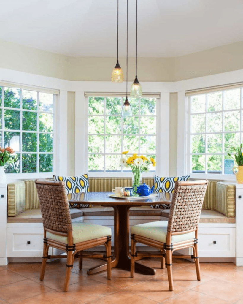 Kitchen Breakfast nook